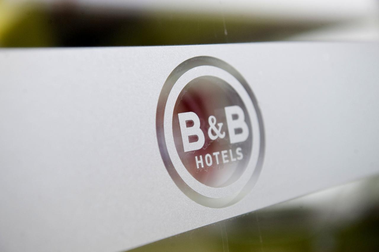 B&B Hotel Saclay Exterior photo