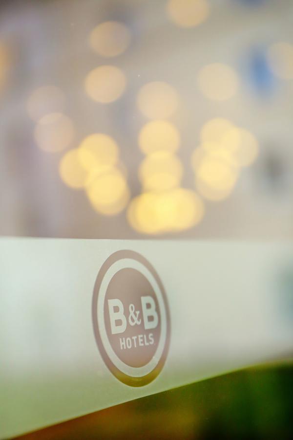 B&B Hotel Saclay Exterior photo